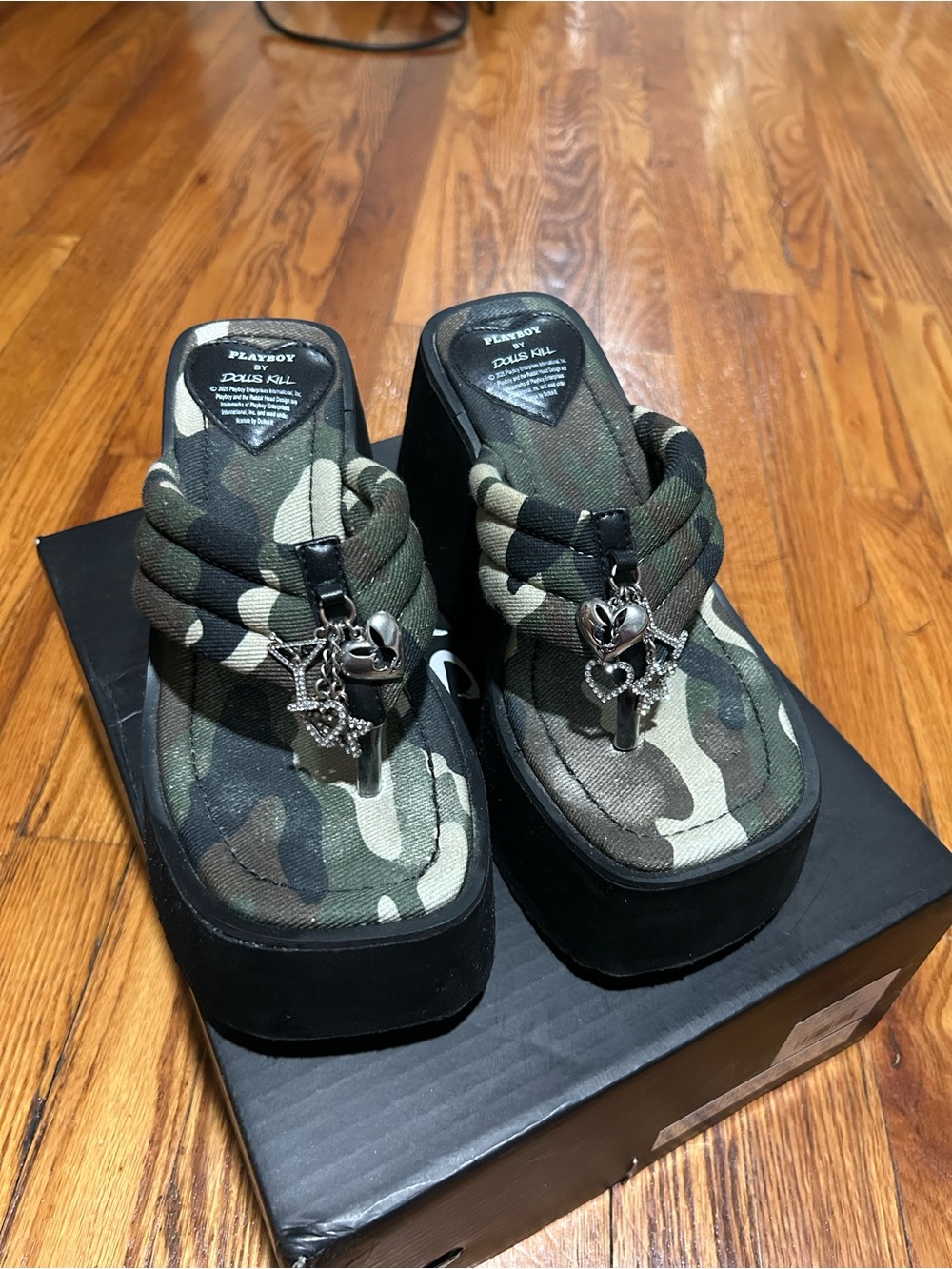Dolls Kill Camo Platform Flip Flop Sandals with Charms - Green Camouflage
